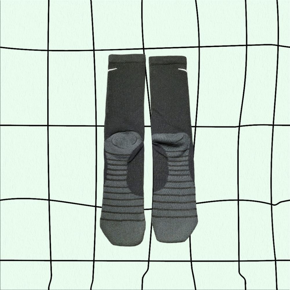 2/$20 Brand New Nike Socks - Picture 3 of 4